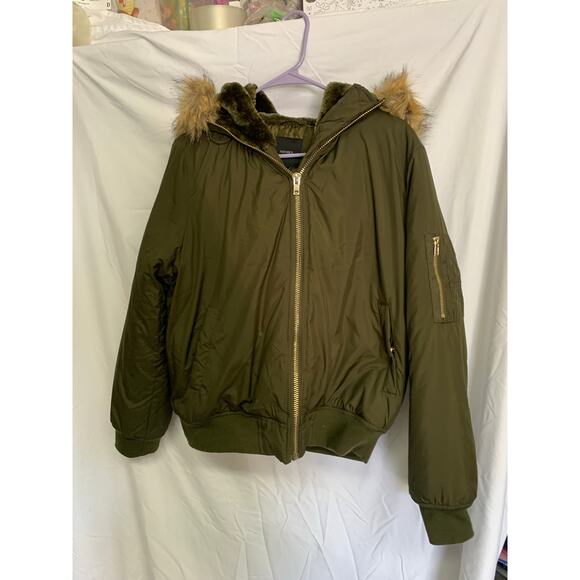 Forever 21 Olive Green Bomber Jacket – Faux Fur Hood Women’s L Zip-Up Coat - Picture 2 of 5